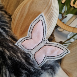 Stickdatei ITH - Blumenstecker Schmetterling